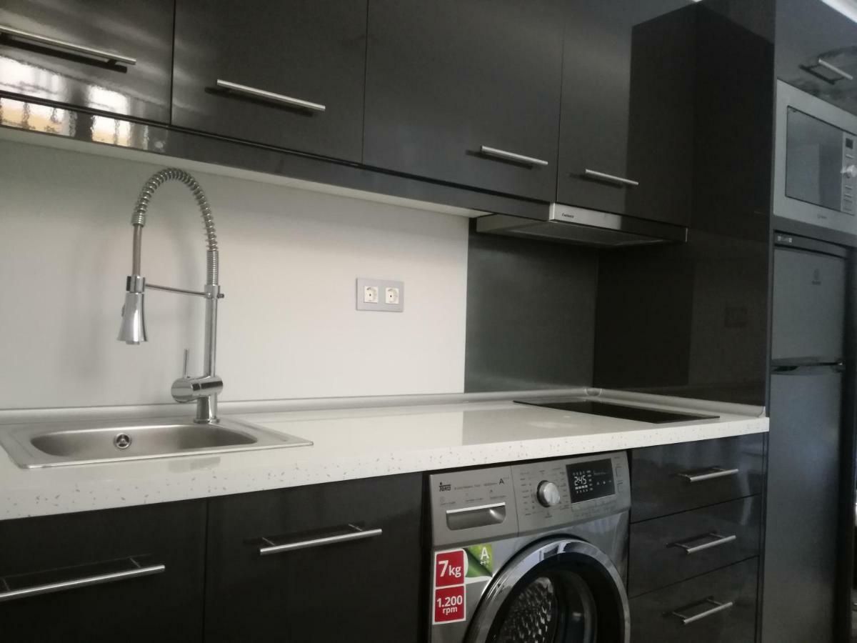 Carihuela New Design On Beach Torremolinos Bagian luar foto