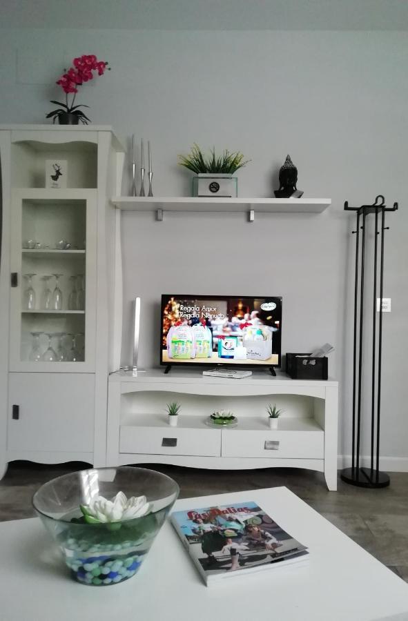 Carihuela New Design On Beach Torremolinos Bagian luar foto